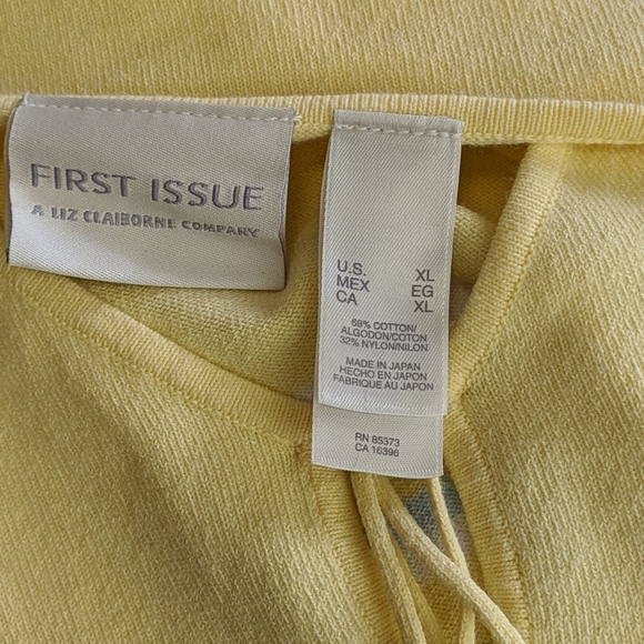 First Issue by Liz Claiborne cotton spring top - Picture 3 of 3